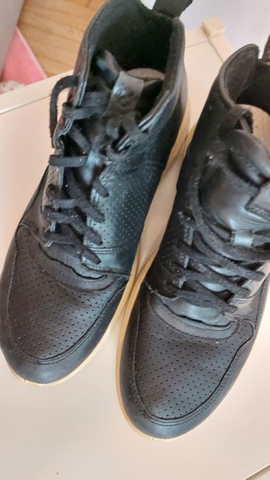 Botki   Lekkie  i  wygodne .