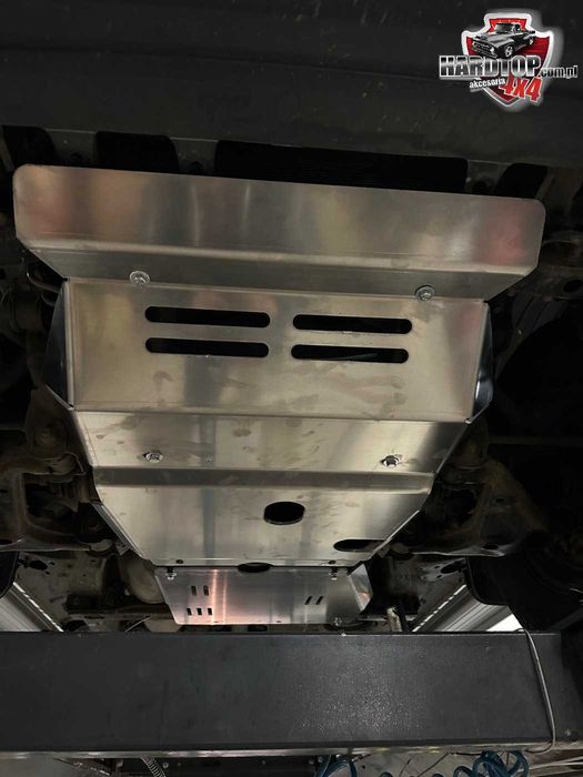 Osłona SILNIKA Osłony POD SILNIK Aluminiowe Hilux 2015+