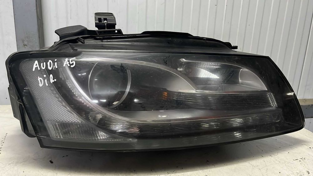 Farol Direito AUDI A5 COUPE (8T) CABD