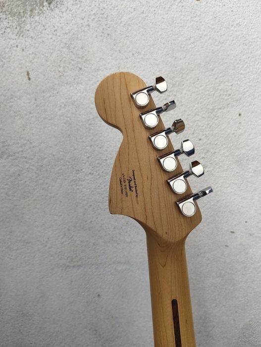 Fender squier afiniti