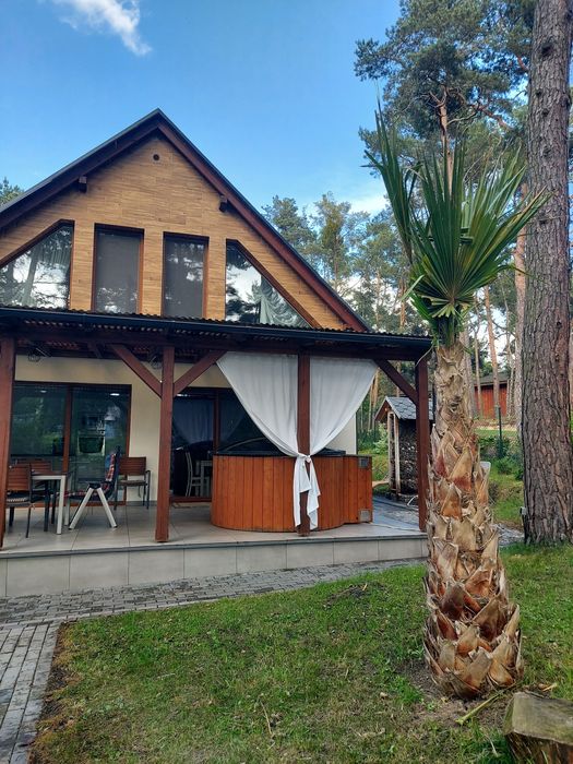 Apartament   JACUZZI nad Jeziorem  Brenno