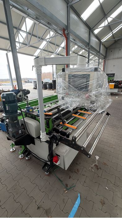 Linia do ciecia blachy wzdluznego ciecia na tasmy