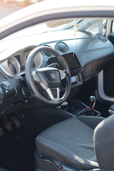 SEAT Ibiza — fotografia 7