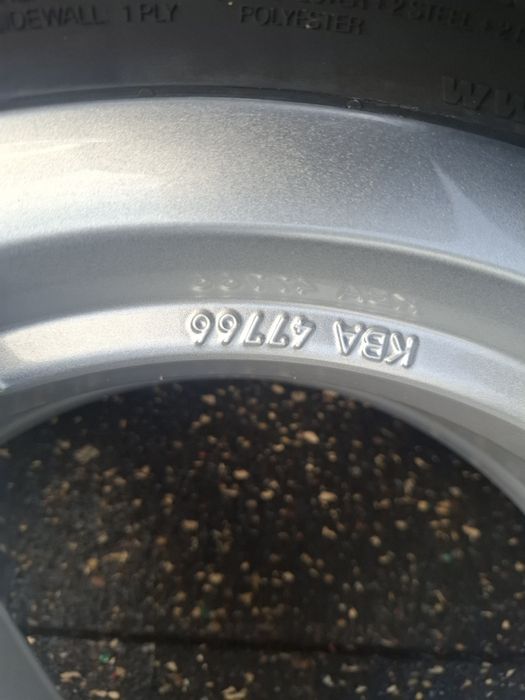 Alufelgi 215x65r15c  5x114.3