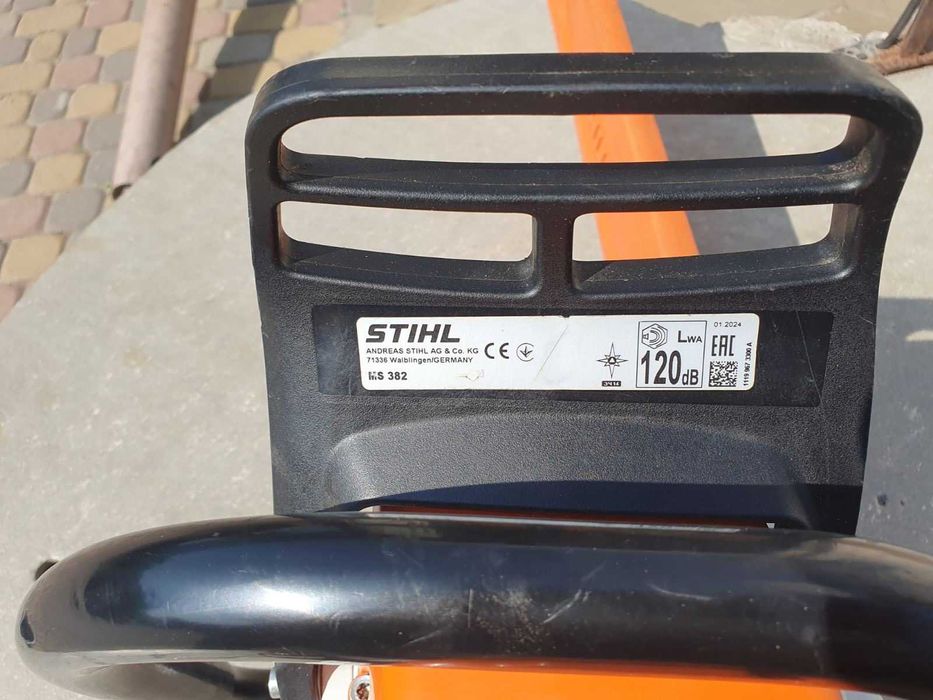 Продам бензопилу Stihl MS 382