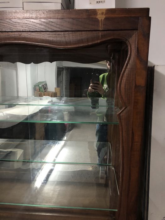 Louceiro / vitrine antigo