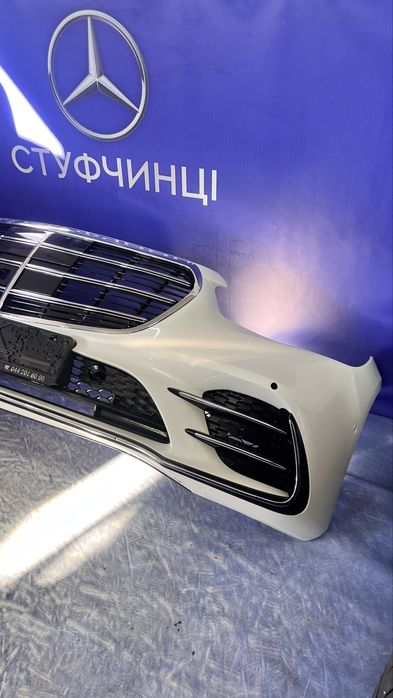 Бампер передній білий 799 передний Мерседес Mercedes-Benz S223 AMG
