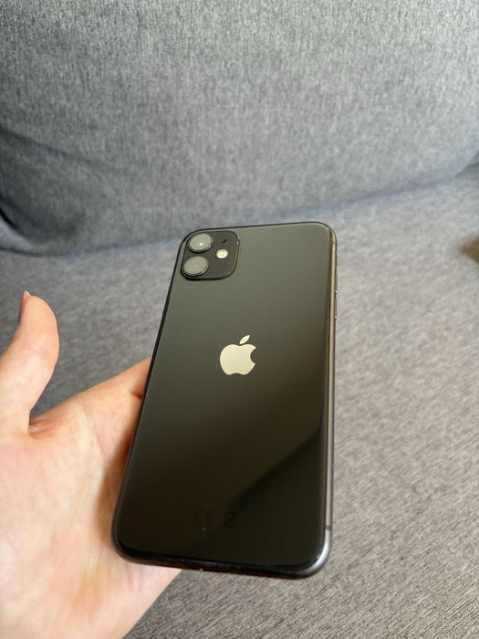 iPhone 11 z uszkodzonym modułem aparatu