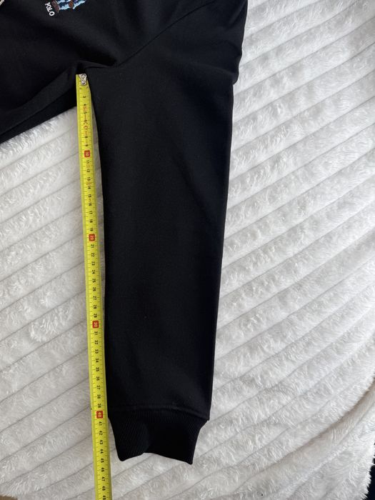 Czarna bluza z haftem miś XL (wypada mniejsza) nowa z metką