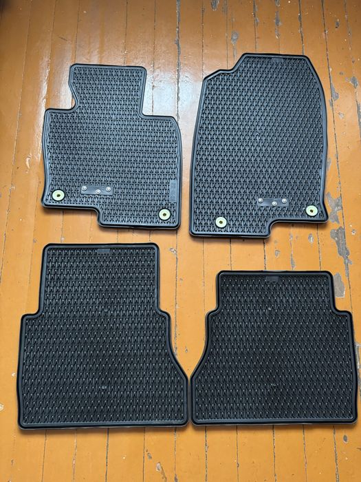 Килимки mazda CX-5  нові