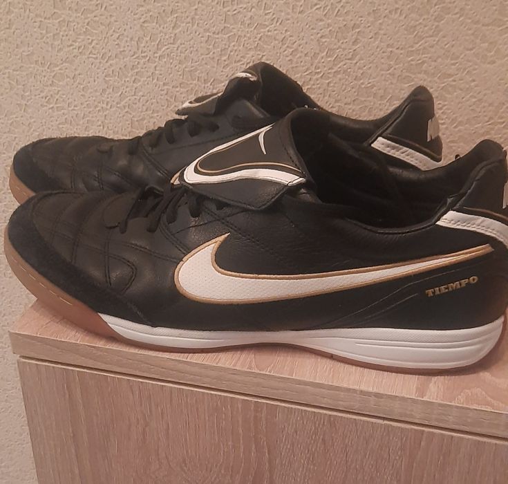 Nike кроссовки б.у 45 размер