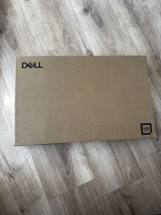 Dell 16 DC16250 Core 5 120U / 16GB / 512GB SSD / W11 – NOWY