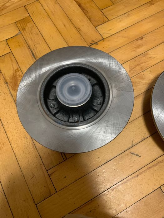 Тормозни диски задні на меган 3