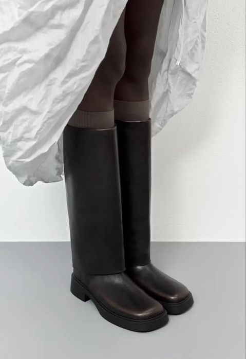 Шкіряні чоботи Miista Leala