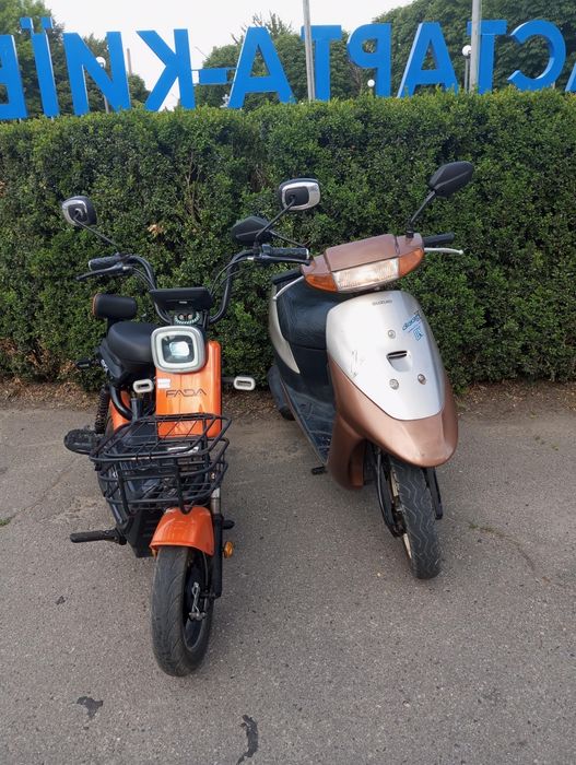 Продам мопед Suzuki let's 2