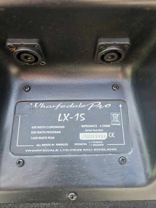 Kolumny estradowe WHARFEDALE PRO  400W