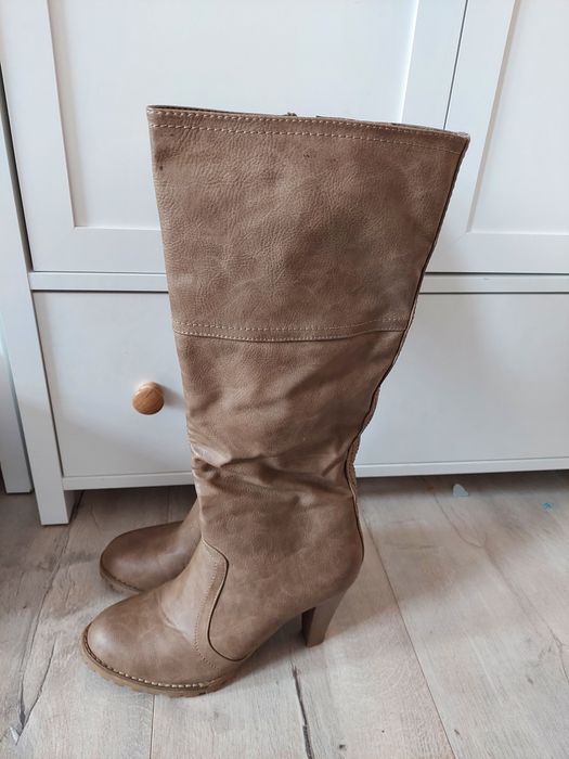 Kozaki lekko ocieplane r.40