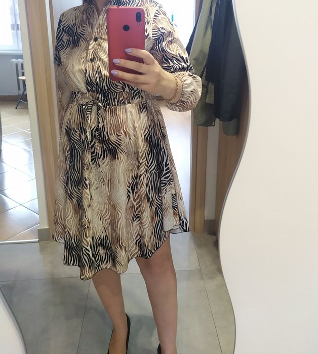 Nowa sukienka we wzory