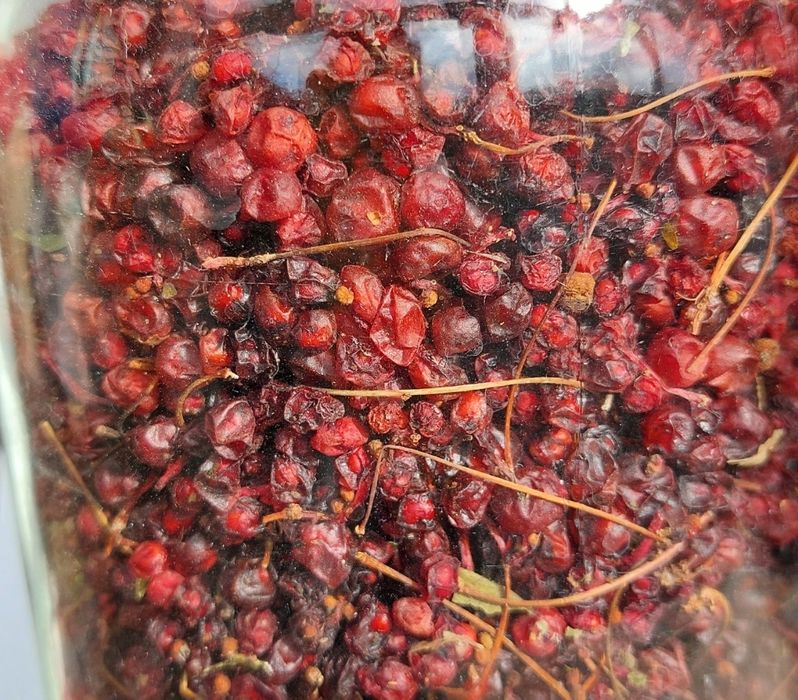 Лимонник ягоди сушені