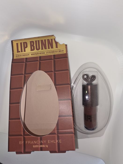 Baton Lip Bunny Chocolate, Franciny Ehlke, original Brasil