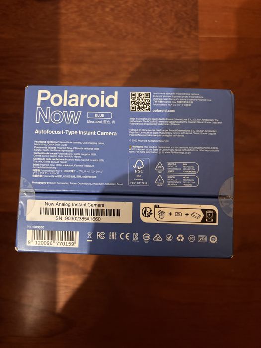 Polaroid Now com caixa