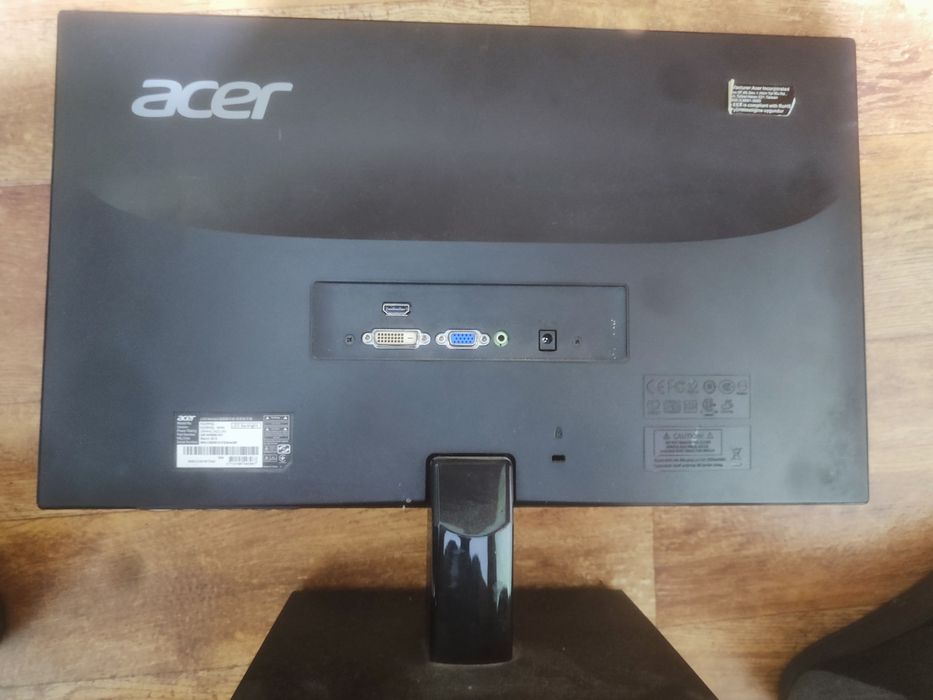 Монитор 22"1920× 1080