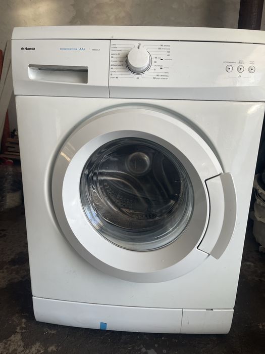 Стиральная машина Hansa