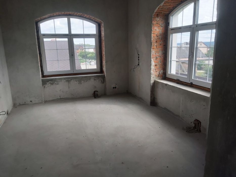 Продам дом Поле Чудес-1, 328м, 20 соток, гараж 144м, пгт М.Даниловка