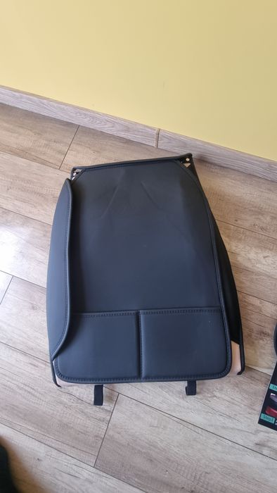 Pokrowce samochodowe uniwersalne skóra vw audi seat skoda opel bmw tuning renault opel
