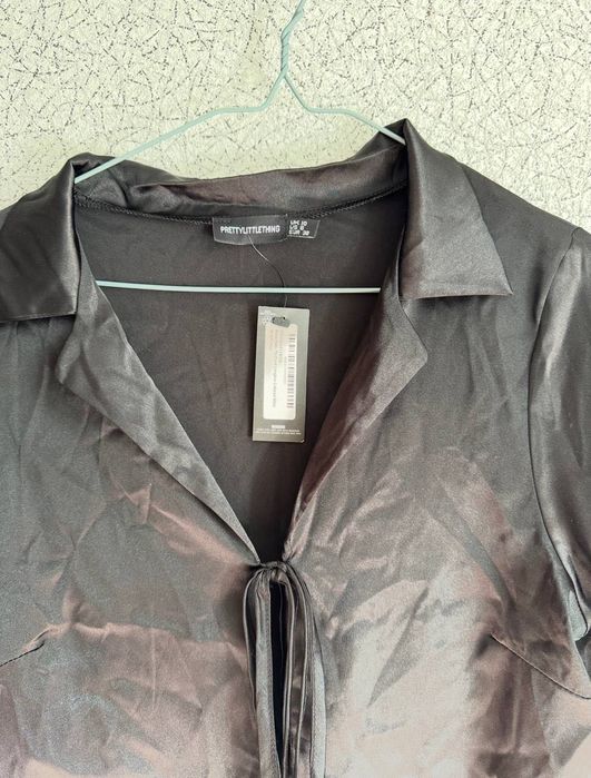 Чорна жіноча блуза