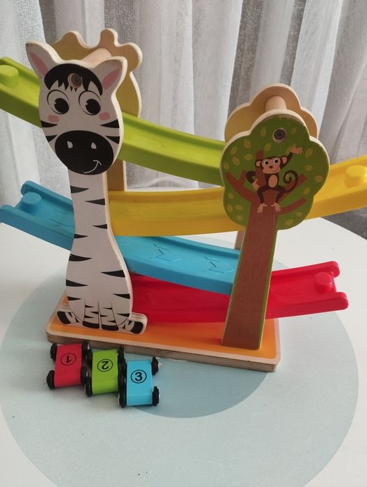 Іграшиа дитячі  бу