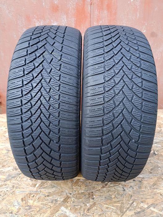 Шини 2шт - 235/55/19 BRIDGESTONE