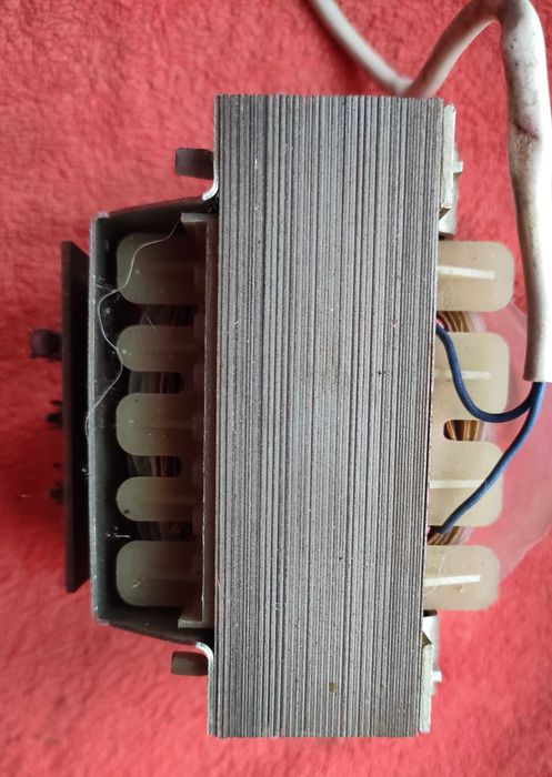 Transformator Sieciowy ok. 100VA, 230V 50Hz z płytką bezpiecznikową