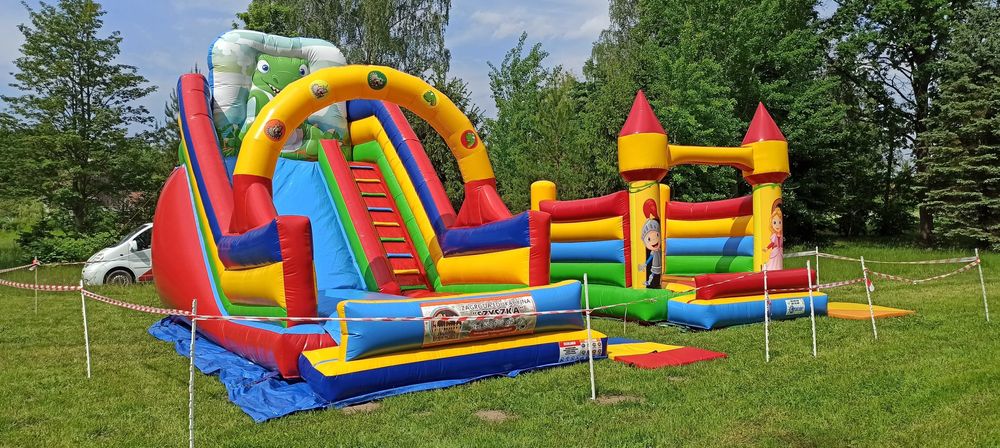 Zjeżdżalnia dmuchana dmuchaniec Zamek dmuchany (urodziny, festyny)
