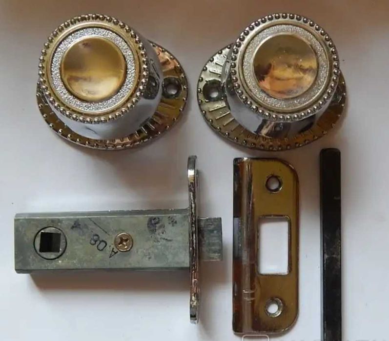 2 ручки винтажные для дверей