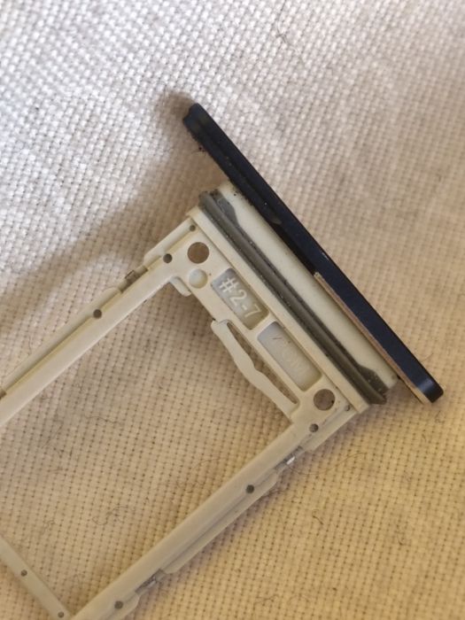 Samsung z fold 6 uszkodzone oba wyświetlacze