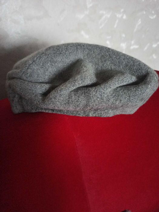 beret dzianinowy na zimę