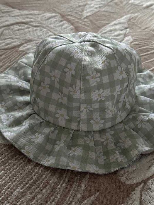 Панамка для дівчинки 3-6 міс , фірми George, кепка