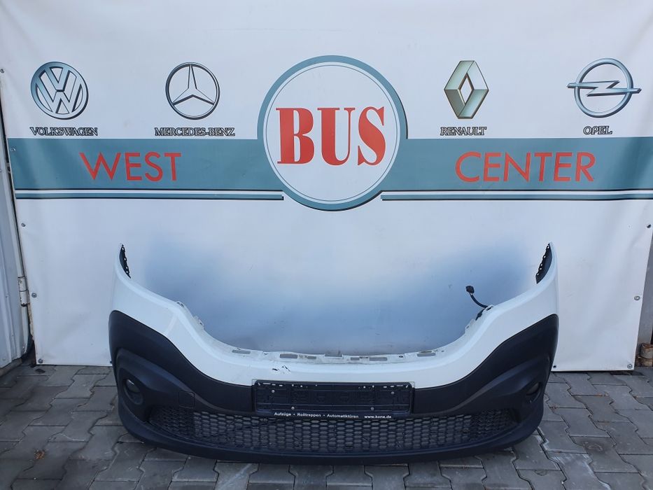 Бампер передний Renault Trafic 3 Розборка