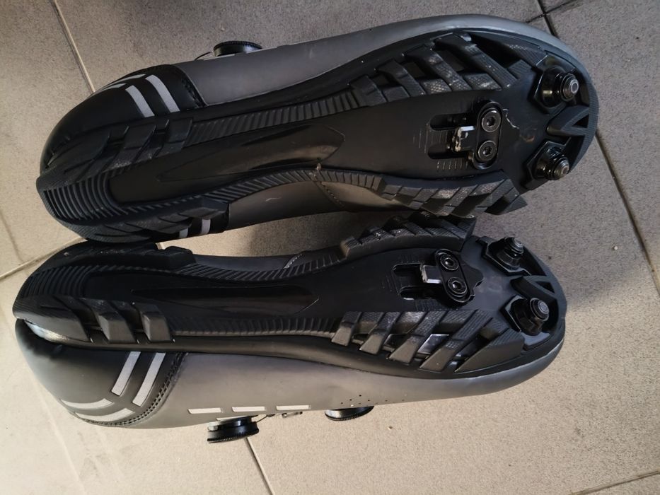 Sapatos de Ciclismo / BTT Cinzentos com Aperto Rotativo (Com Cleats SPD) - Tam. 45