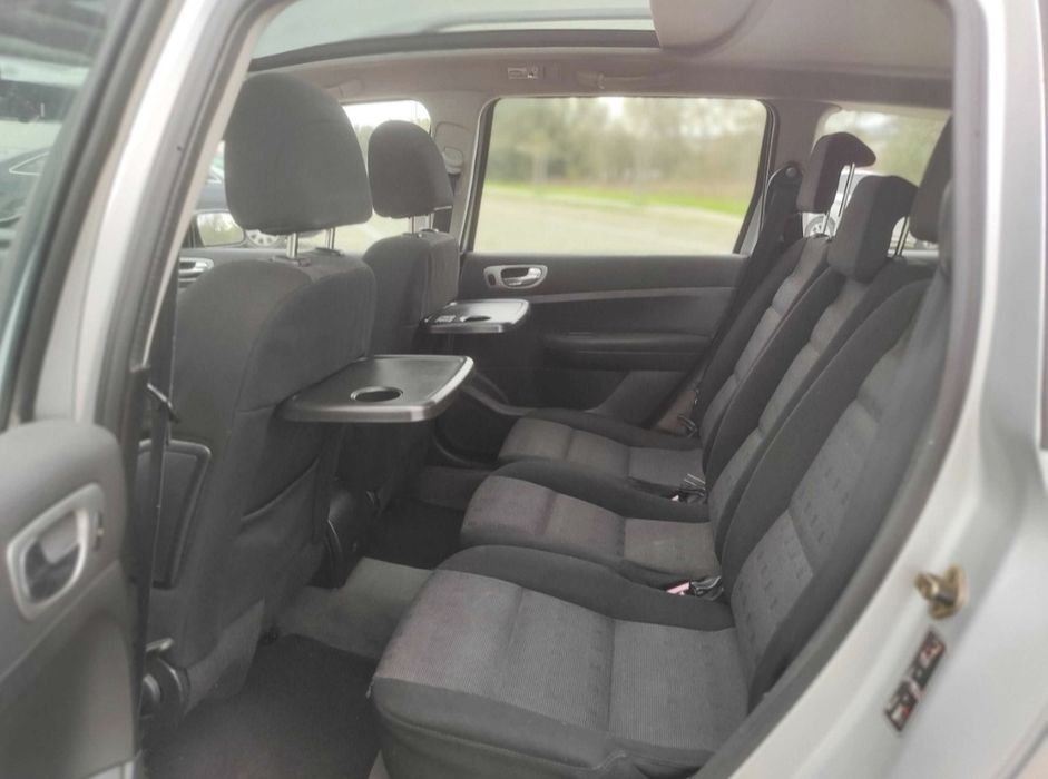 Peugeot 307 2.0 HDI (110 cv) – 7 Lugares – 2002