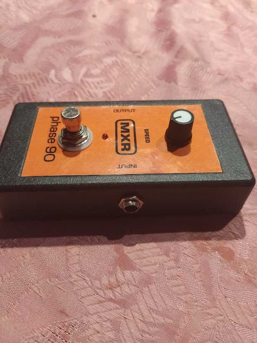 продам гитарную приставку Phase 90