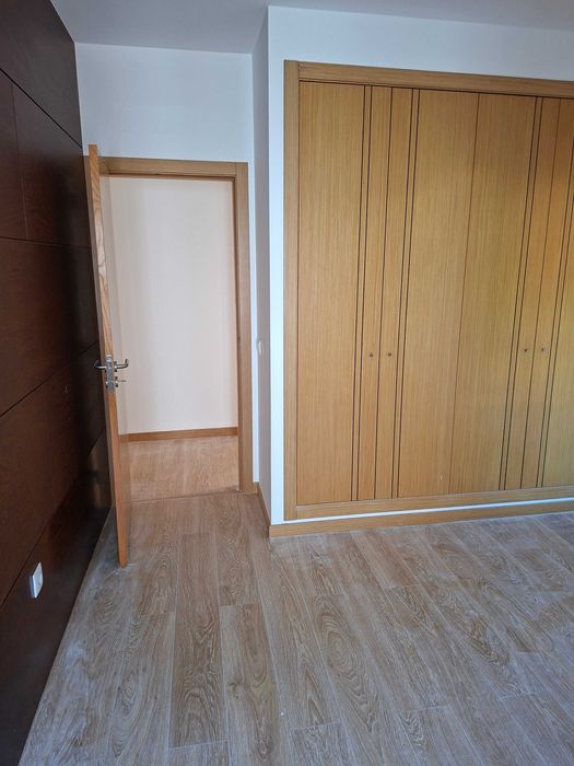Apartamento T2 em Gambelas Faro