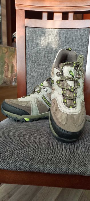 Buty trekingowe damskie