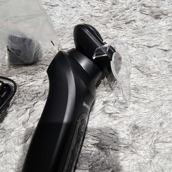 Máquina de Barbear 3 cabeças + extras