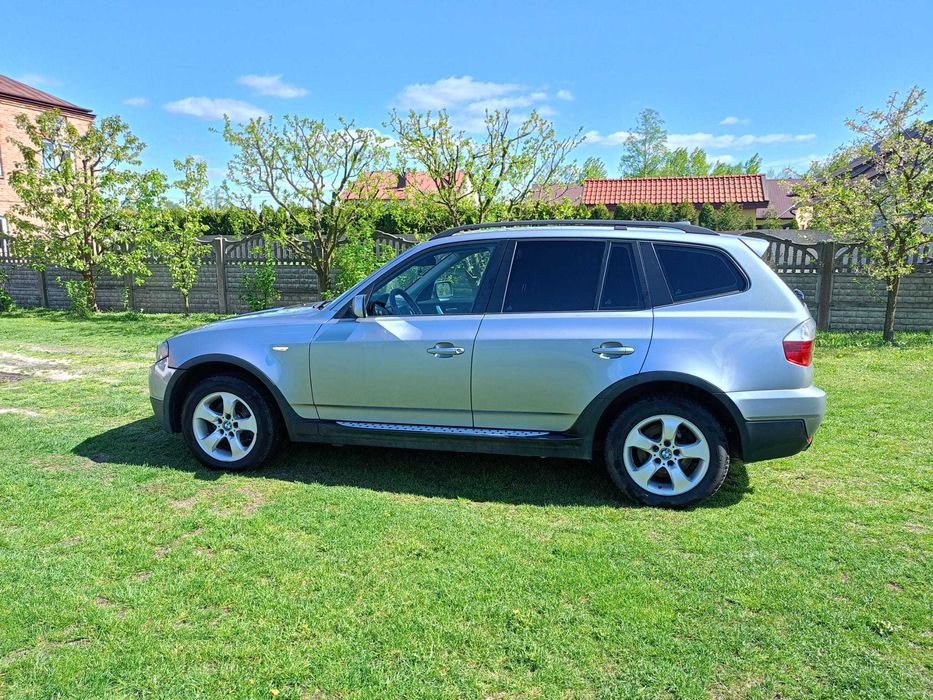 Samochód BMW x3 e83