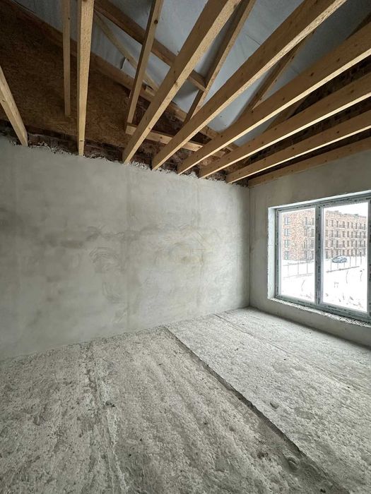 Дуплекс з гаражем неподалік АТБ / ділянка + гараж / міські комунікації