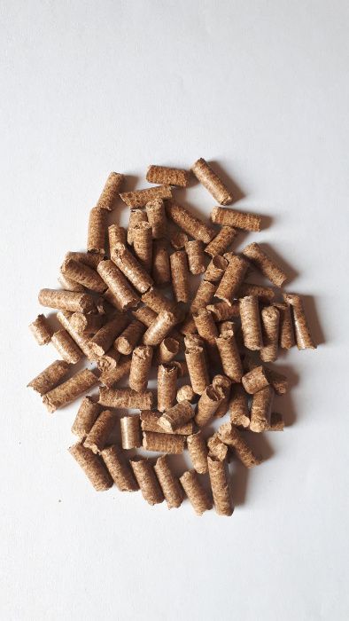 DOSTĘPNY Pellet pelet liściasty - producent - opał