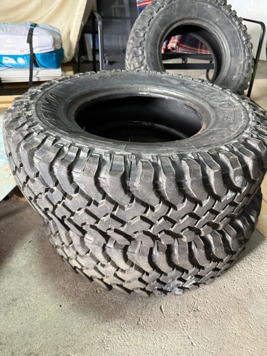 Pneus Fedima quase novos