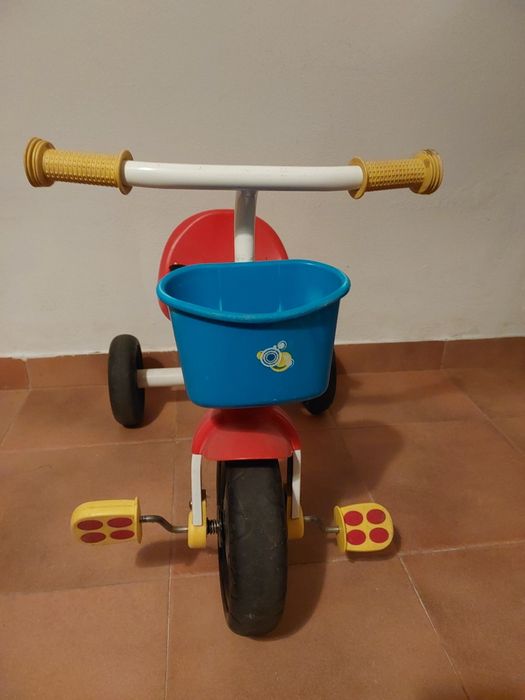 Triciclo Chicco infantil – perfeito para passeio e diversão
